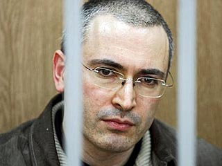 Ходорковский попросил суд изменить порядок его общения с адвокатами