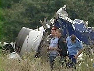 По предварительным данным, среди пассажиров, погибших во время крушения самолета Ту-154, выполнявшего рейс Москва - Сочи, 9 жителей Сочи