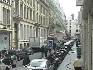 В жилом доме в пригороде Парижа взорвался газ: 1 человек погиб, 15 - ранены