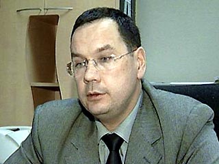 Главный редактор газеты "Известия" Раф Шакиров в понедельник подал в отставку