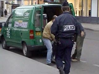 Крупная партия контрафактных школьных рюкзачков задержана таможенниками порта Дюнкерк на севере Франции