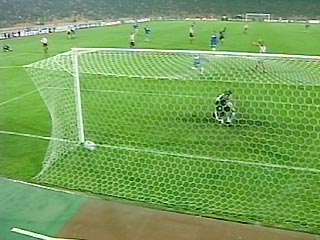 ЧМ-2006: Португалия разгромила Эстонию за 15 минут, а Латвия едва не оступилась в Люксембурге