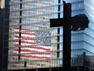 Поминальными службами в сотнях храмов начнутся в Нью-Йорке ранним утром в субботу траурные мероприятия, посвященные третьей годовщине террористических актов 11 сентября 2001 года