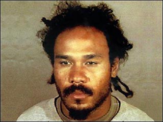 Назвав 34-летнего Марка Уэйна Ратбана бесчеловечным монстром, судья американского Лонг-Бич приговорила так называемого "насильника Бельмонт Шор" к 1030 годам тюремного заключения