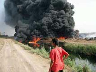 Взрыв на нигерийском нефтепроводе: 50 погибших