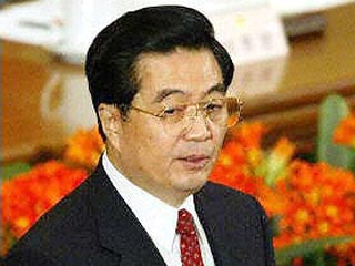 Председатель КНР Ху Цзиньтао в воскресенье был избран председателем Центрального Военного Совета (ЦВС) КНР