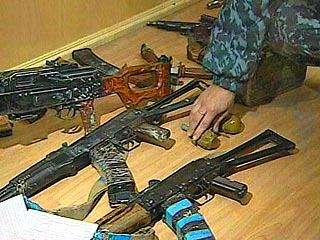 В Петербурге добровольно сдавшим оружие выплатят денежное вознаграждение