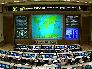 Запуск пилотируемого корабля "Союз-ТМА5" с десятой экспедицией МКС на борту перенесен на более поздний срок. Об этом сообщил "Интерфаксу" пресс-секретарь Роскосмоса Вячеслав Давиденко