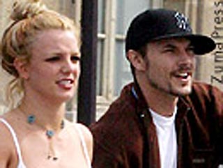 Мадонна пригласила Бритни Спирс провести медовый месяц в Великобритании