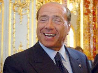 У Берлускони в его день рождения родился внук