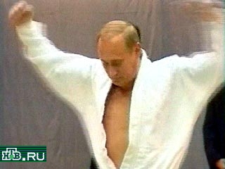 Путин стал "лидером мира" по боевым искусствам