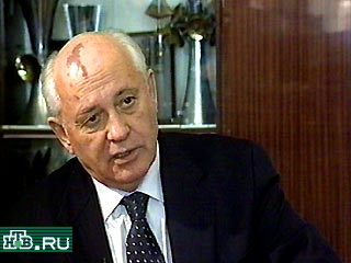 Горбачев вновь говорил с Путиным об НТВ