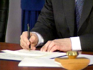 Президенты России и Таджикистана подписали в Душанбе несколько межгосударственных соглашений