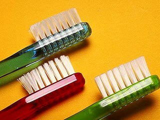 Во Франции появятся специальные "Пункты общественной чистки зубов"