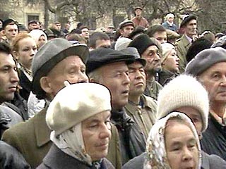 В центре Казани прошел митинг против планов президента России назначать губернаторов