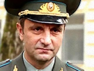 Командующий Воздушно-десантными войсками генерал-лейтенант Александр Колмаков поздравил личный состав 45-го отдельного разведывательного полка с очередной годовщиной армейского спецназа
