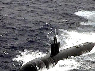 Десять человек считаются пропавшими без вести в результате столкновения американской атомной подводной лодки класса "Лос-Анджелес" с японским судном