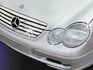 Автомобили одной из самых престижных марок, Mercedes-Benz, возможно, будут производиться в России. Концерн DaimlerChrysler признался, что хотел бы открыть в России сборочное производство автомобилей своего главного брэнда