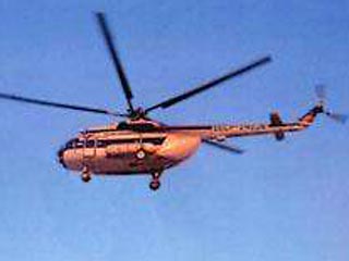 Пассажирский вертолет Ми-8 совершил аварийную посадку в 15 километрах от поселка Туруханск в Красноярском крае. На борту находился 21 человек, включая экипаж. Жертв и пострадавших нет