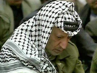 Состояние здоровья 75-летнего палестинского лидера Ясира Арафата ухудшилось, он переведен в отделение интенсивной терапии военного госпиталя Перси под Парижем