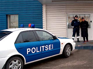 В июле 2004 года полиция Эстонии задержала 21-летнего Дениса Борисова в городе Нарва-Йыэсуу (Narva-Joesuu). В Германии ему грозит до пяти лет лишения свободы, сообщает "Интерфакс"