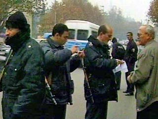 Обстановка в Южной Осетии обострилась, поскольку грузинская сторона не выполнила данные в субботу обещания отпустить около десяти осетинских заложников