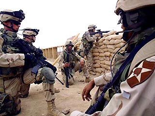 Американские войска готовятся к крупномасштабному наступлению на иракский город Эль-Фаллуджа, находящийся в руках у боевиков сопротивления