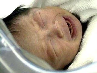 В Китае 13 младенцев отравили поддельным детским питанием