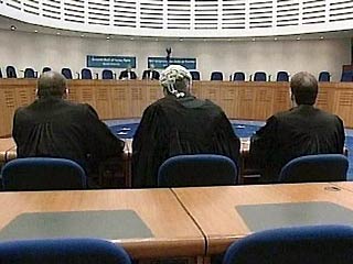 Европейский суд принял к рассмотрению жалобу калининградских докеров
