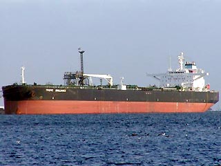 Расследование инцидента с танкером Tropic Brilliance в Суэцком канале займет две недели