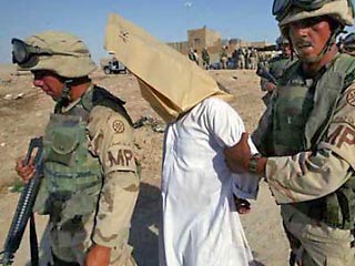 Американские солдаты поймали в Эль-Фаллудже одного из лидеров террористов