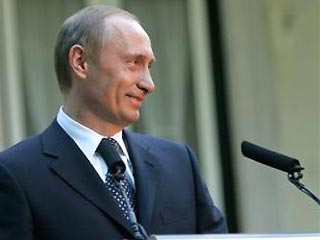 Путин заявил, что поздравил Януковича с победой по результатам exit-polls