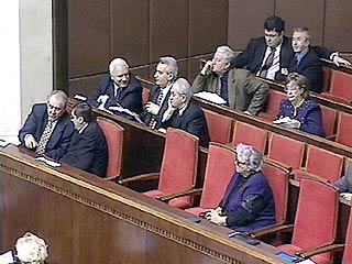 Киевский совет ратует за отмену решения ЦИК и призывает к созыву Верховной Рады