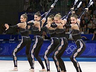 Российская сборная по художественной гимнастике удачно стартовала на Кубке Мира