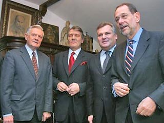 Ющенко и спикер парламента Литвин встретились с Квасьневским, Адамкусом и Соланой