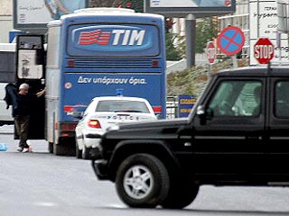 Стали известны имена преступников, захвативших автобус в Греции
