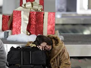 В США 30 тыс. пассажиров провели Рождество в аэропортах из-за сбоя компьютера