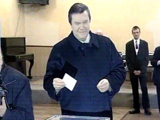 В случае поражения Янукович уйдет в оппозицию к власти