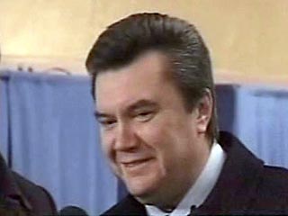 Кандидат в президенты Украины Виктор Янукович заявил, что оспорит результаты переголосования второго тура президентских выборов в Верховном суде. "Мы ничего еще не проиграли", - сказал он вечером в понедельник на пресс-конференции в Киеве