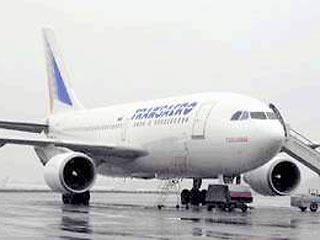 Российские авиакомпании приступили к планированию отмены чартерных рейсов в регионы Азии, подвергшиеся ударам стихии. Об этом сообщили сегодня основные авиаперевозчики страны, выполняющиеся рейсы в страны Юго-Восточной Азии