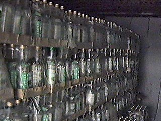 Около 1,5 млн литров алкогольного суррогата было изъято на территории СНГ при проведении операции "Алкоголь". Причем, как установила экспертиза, 70 тысяч литров представляли реальную опасность для жизни и здоровья людей