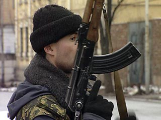 Накануне в 16:00 в Старопромысловском районе города Грозного в ходе спецоперации при попытке задержания члены НВФ оказали вооруженное сопротивление