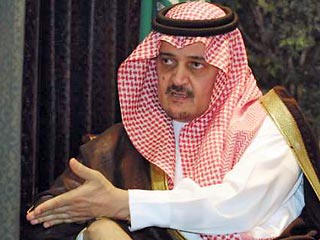 Саудовский министр иностранных дел принц Сауд аль-Фейсал провел совещание с послами стран-членов Организации "Исламская конференция", где обсуждались вопросы оказания помощи