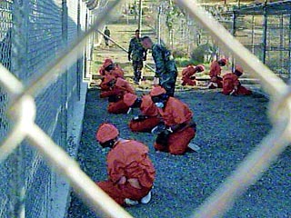 США передали Афганистану 80 узников Гуантанамо