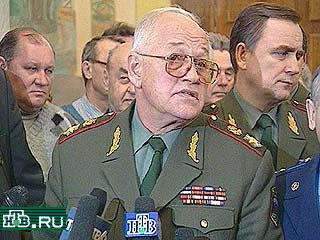 Игорь Сергеев назвал "абсолютной и полной чушью сообщение американских СМИ со ссылкой на разведку США о том, что Россия разместила близ Калининграда тактическое ядерное оружие"