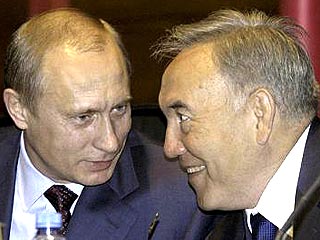 Путин и Назарбаев подписали договор о границе