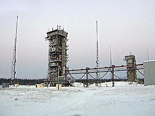 На космодроме Плесецк (Архангельская область) заканчивается подготовка к запуску ракеты-носителя "Космос-3М", который 20 января должен вывести на орбиту два космических аппарата, в том числе спутник военного назначения