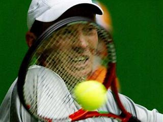 В третьем круге Australian Open Николай Давыденко обыграл Тима Хенмэна