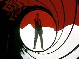 Британская букмекерская контора William Hill прекратила принимать ставки на вероятного претендента на роль легендарного агента 007 Джеймса Бонда