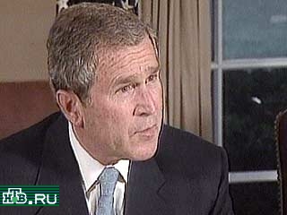 Джордж Буш сегодня вечером прибывает с визитом в Мексику